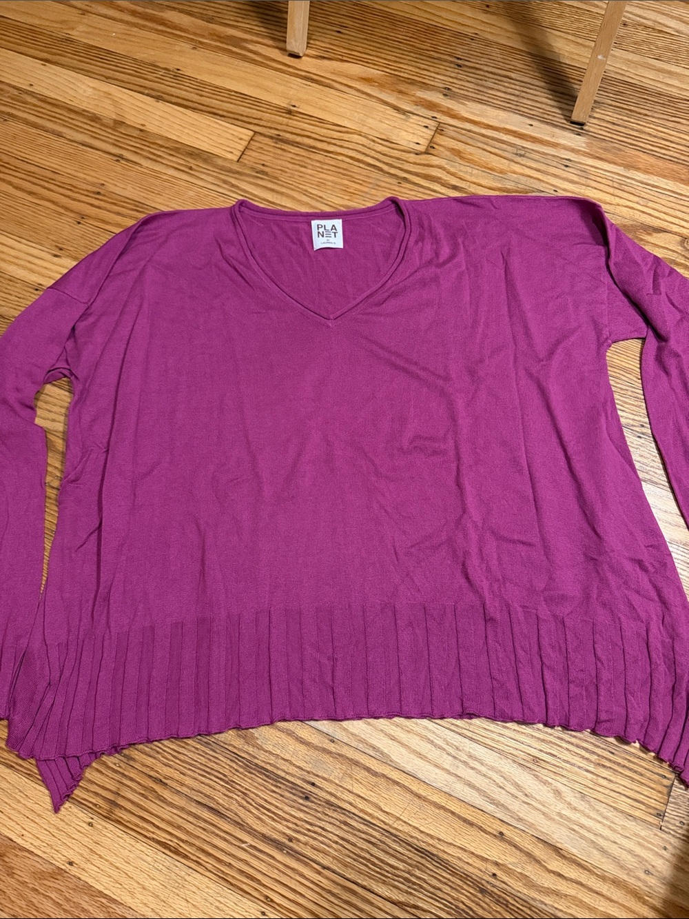 Planet Fuchsia V-Neck Sweater — Lightweight Ribbed Hem